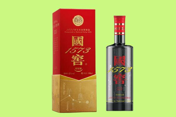 濮阳台前县回收国窖1573.jpg